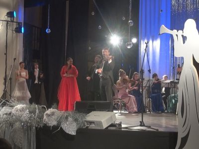 Strauss na koncercie noworocznym (WIDEO)