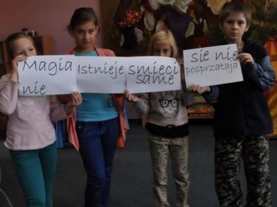 "Milion przygód z książką"