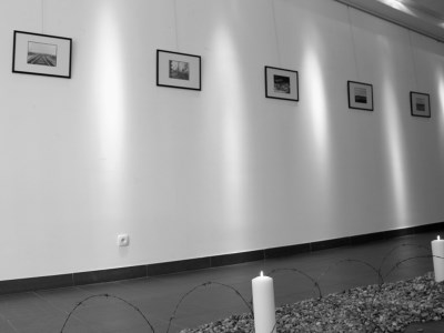Wystawa fotograficzna pt.: "Ludzie ludziom" (FOTO)