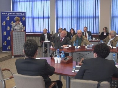 VIII Sesja Rady Miejskiej w Sępólnie Krajeńskim (WIDEO)