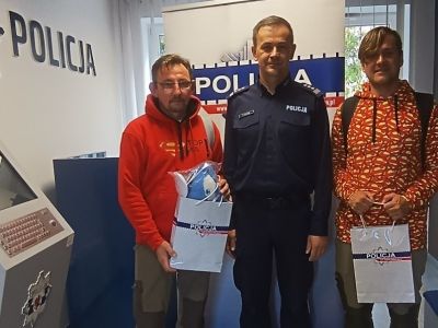 Sępoleńscy policjanci dołączyli do ogólnopolskiej akcji #aktywnieDlaZosi [FOTO/WIDEO]