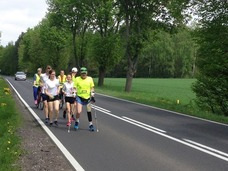 Niepełnosprawny maratończyk również w naszym regionie (FOTO)