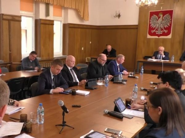 XLVIII sesja Rady Miejskiej w Kamieniu Krajeńskim [WIDEO]