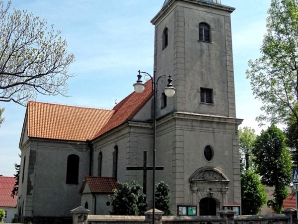 Konkurs plastyczny "Obiekty sakralne: kościoły, kapliczki i krzyże w powiecie sępoleńskim"