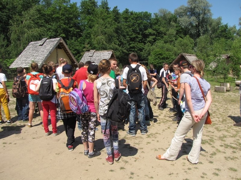 W prehistorycznej osadzie (FOTO)