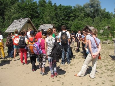 W prehistorycznej osadzie (FOTO)