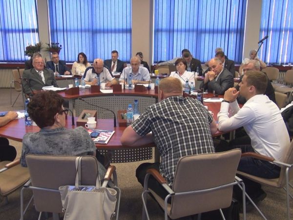 Co wypada radnym? (WIDEO)