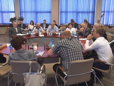Co wypada radnym? (WIDEO)