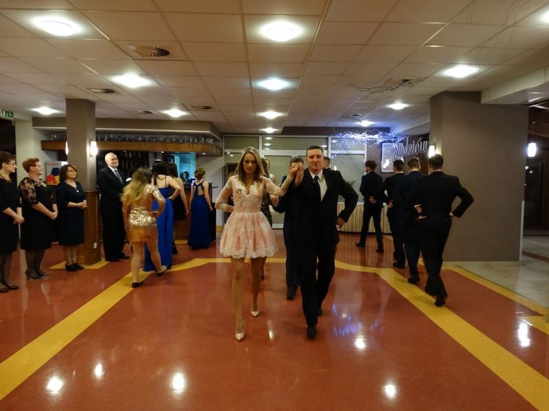 Studniówka Zespołu Szkół Ponadgimnazjalnych (FOTO)