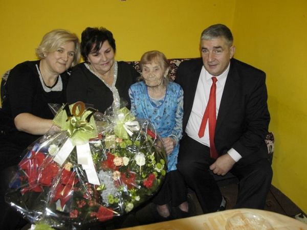 107 urodziny Pani Stefanii Wieczorek z Płocicza