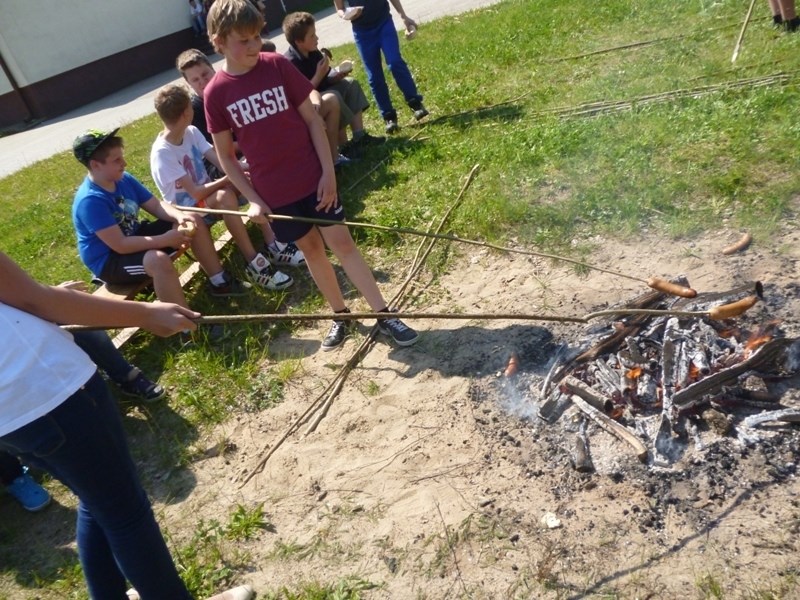 Odwiedzili szkołę w Lutowie (FOTO)