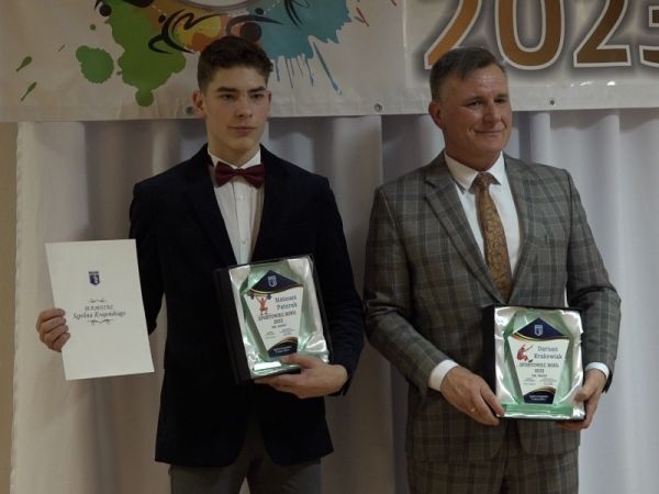 Mateusz Paterek i Dariusz Krakowiak Sportowcami Roku 2023 w gminie Sępólno Krajeńskie [WIDEO]