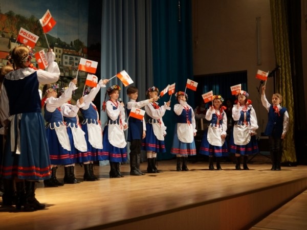 Uchwalenie Konstytucji 3 Maja, Finał XX Gminnego Przeglądu Twórczości "MIM" (WIDEO)