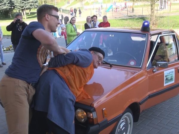 Majówka w klimacie PRL (WIDEO)