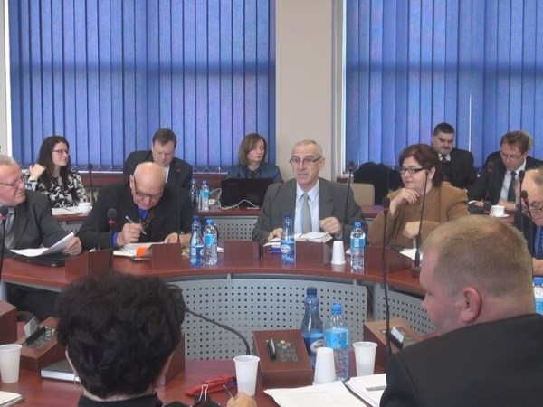 XIV Sesja Rady Miejskiej w Sępólnie Krajeńskim (WIDEO)
